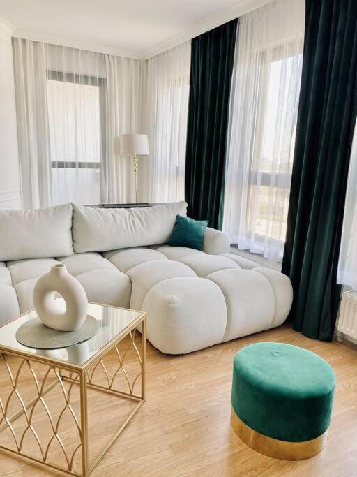 Appartamento Elegancki Z Jedna Sypialnia Varsavia
